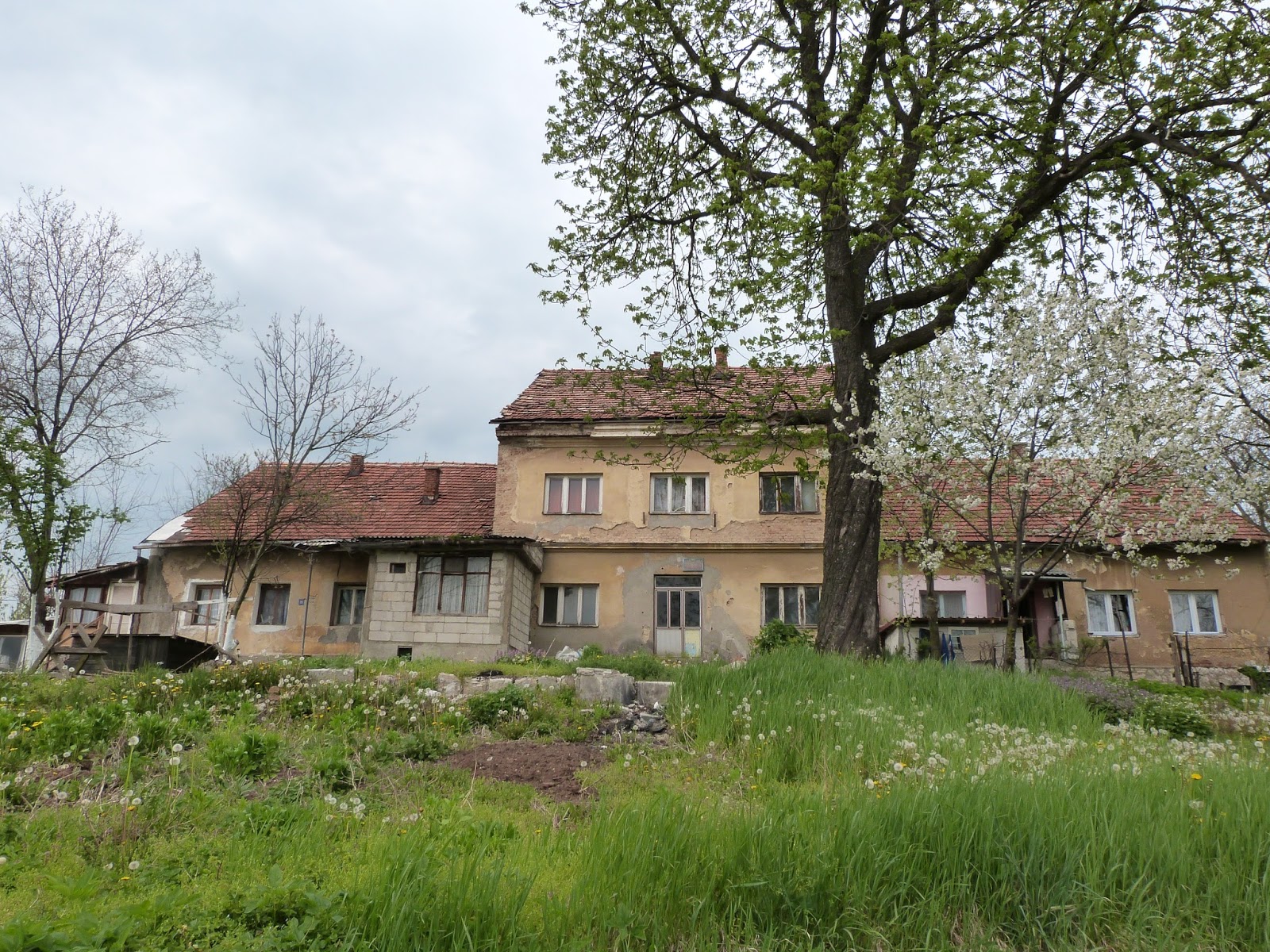 Samostan časnih sestara Kćeri Božje  na Josipovcu u Tuzli danas