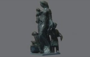 MEMORIAL TO THE WIDOWS OF WORLD WAR II AND THE POST-WAR PERIOD (with how much worry, fear and uncertainty did they look at the children, wake up and go to sleep)